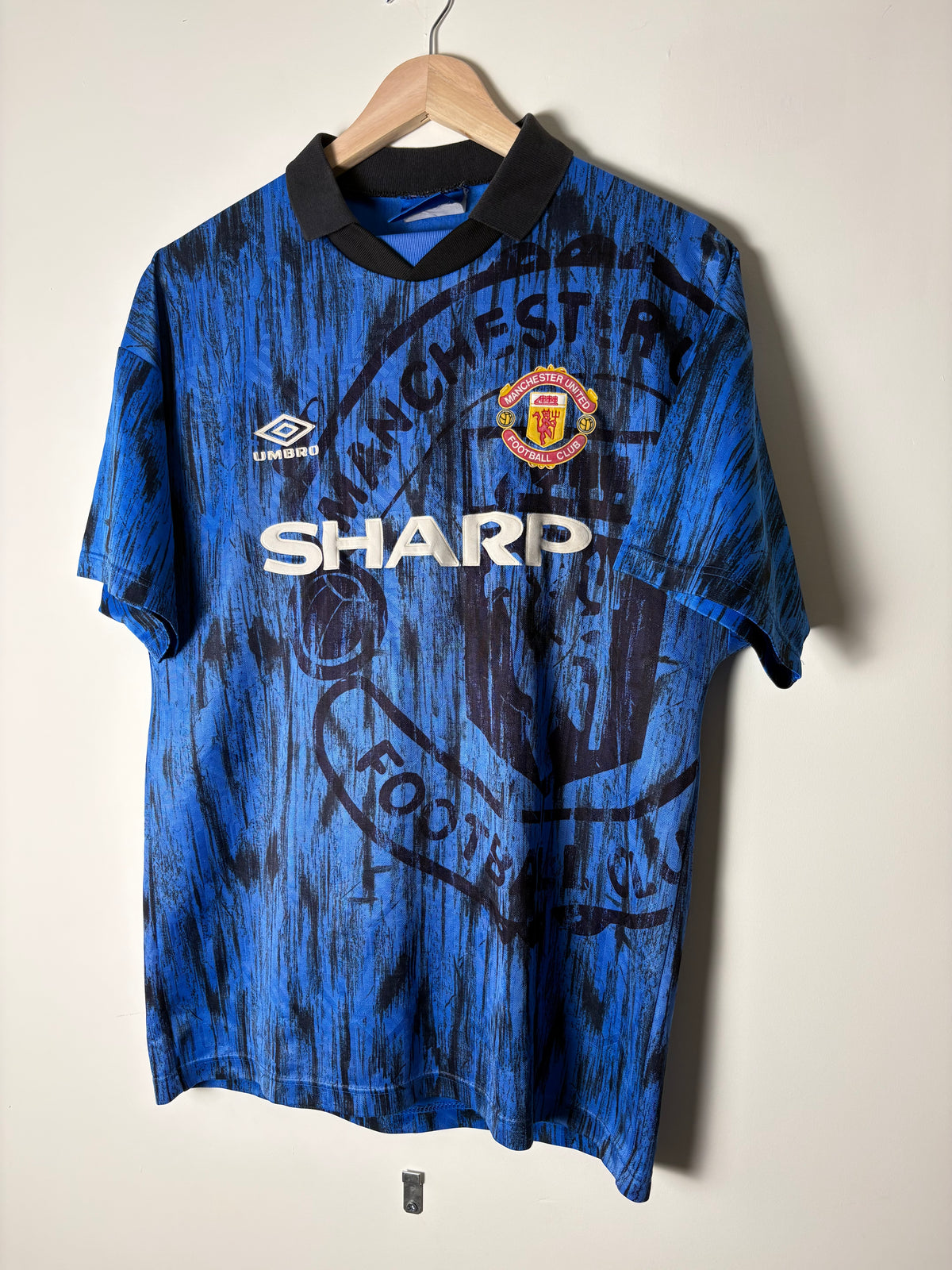 Manchester United 1992/93 Home Shirt by adidas (M)