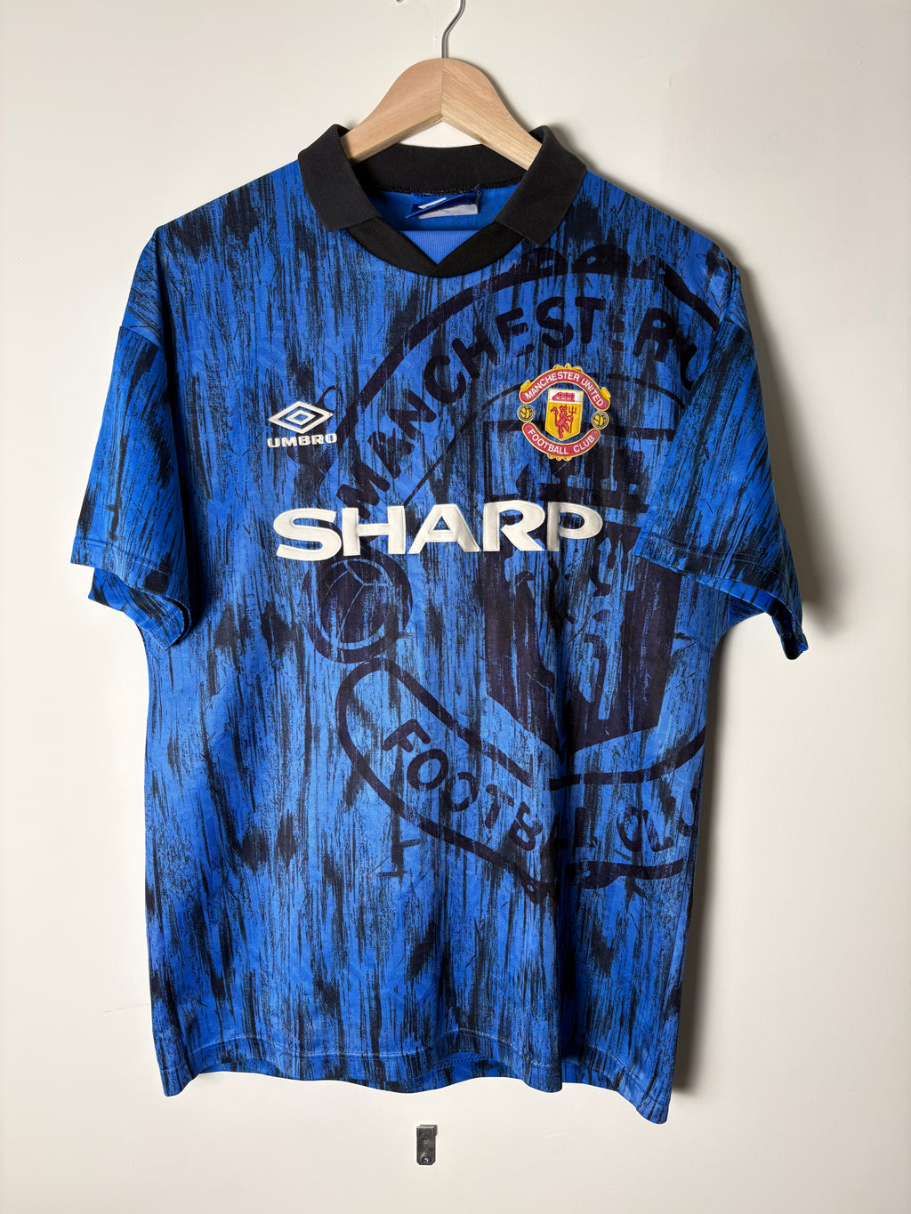 Manchester United 1992/93 Home Shirt by adidas (M)