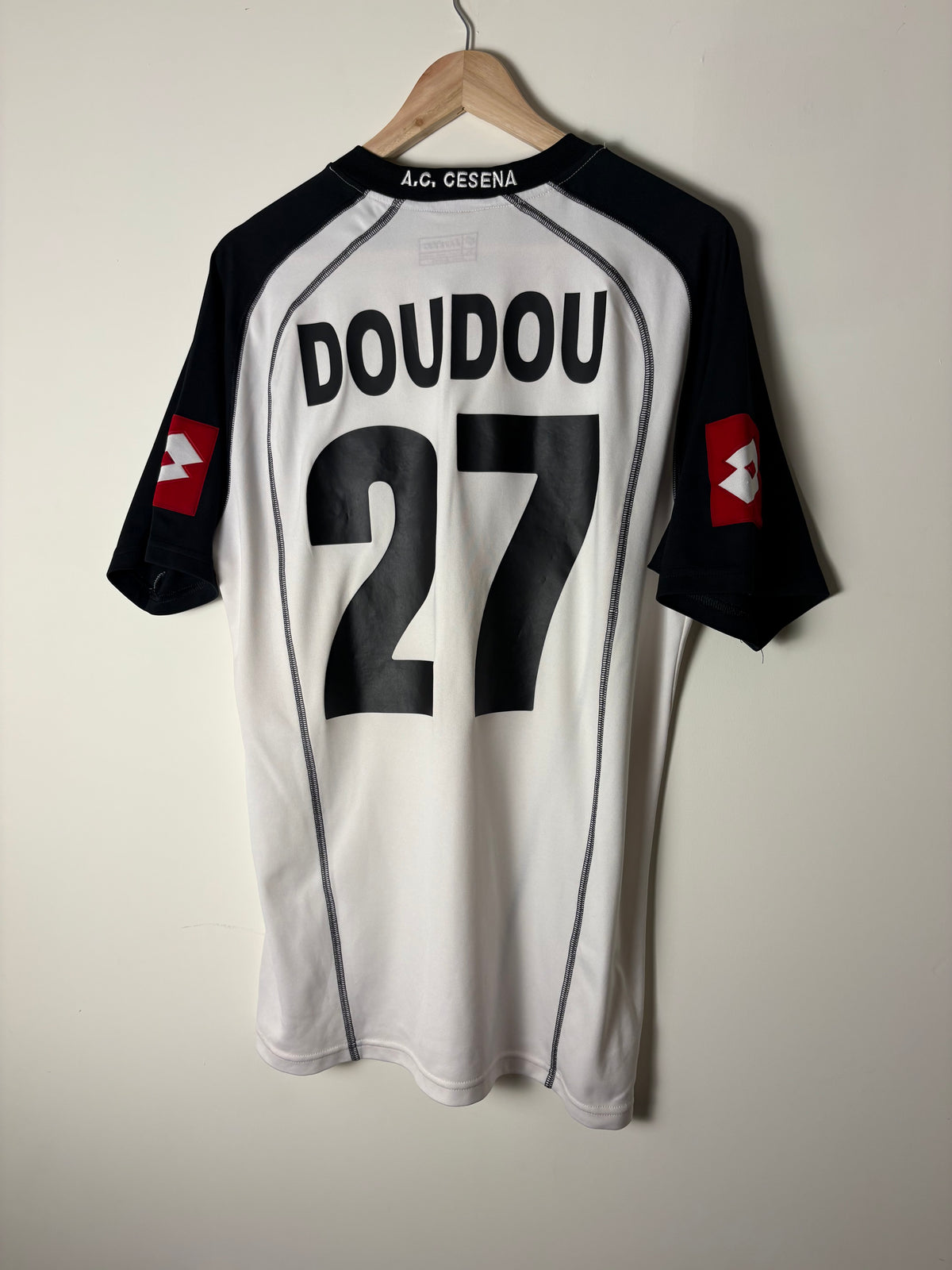 AC Cesena 2006/07 Home Shirt by Lotto (XL)