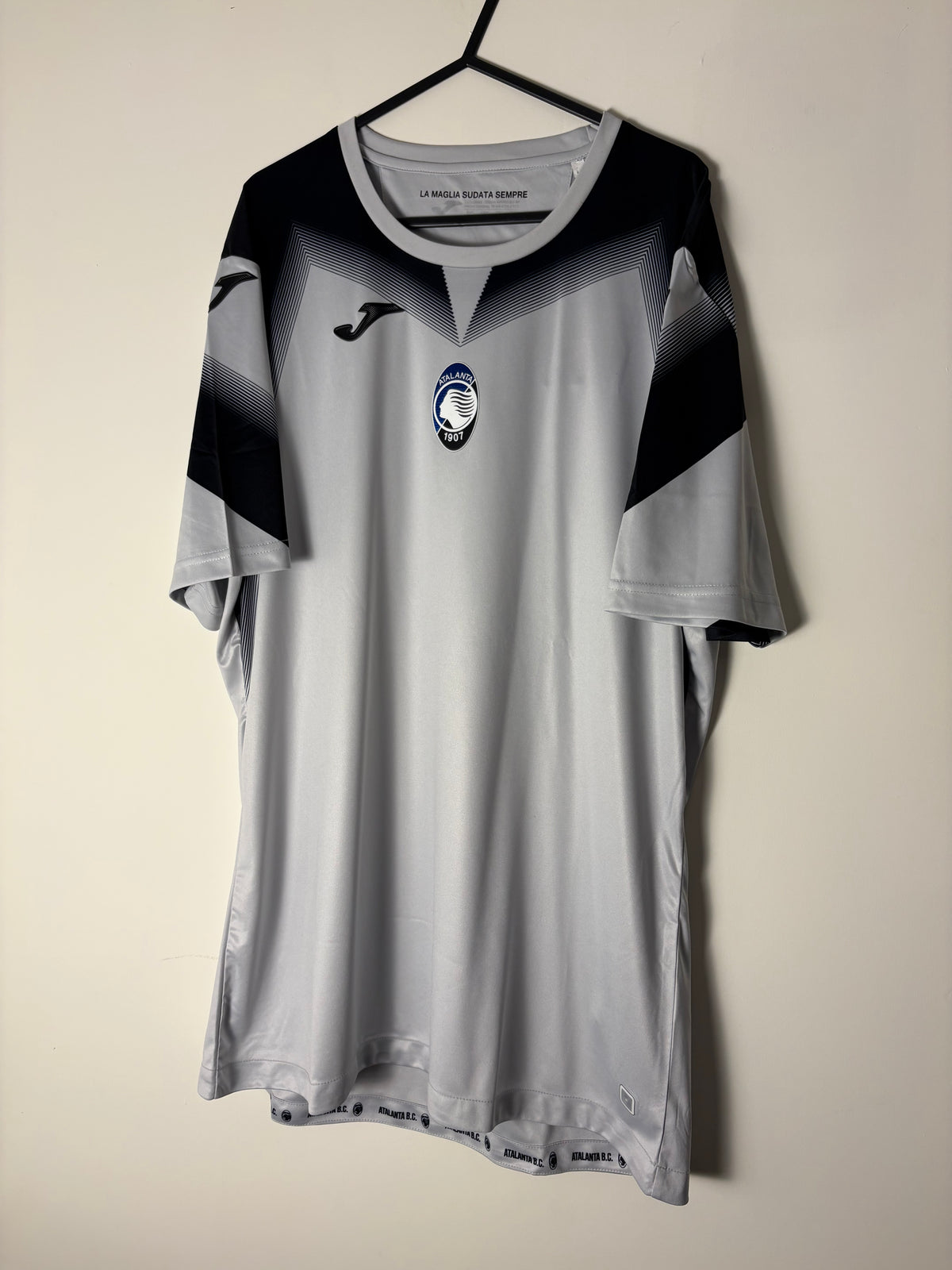 Atlanta 2023/24 Third Goalkeeper Shirt BNWT by Joma (2XL)