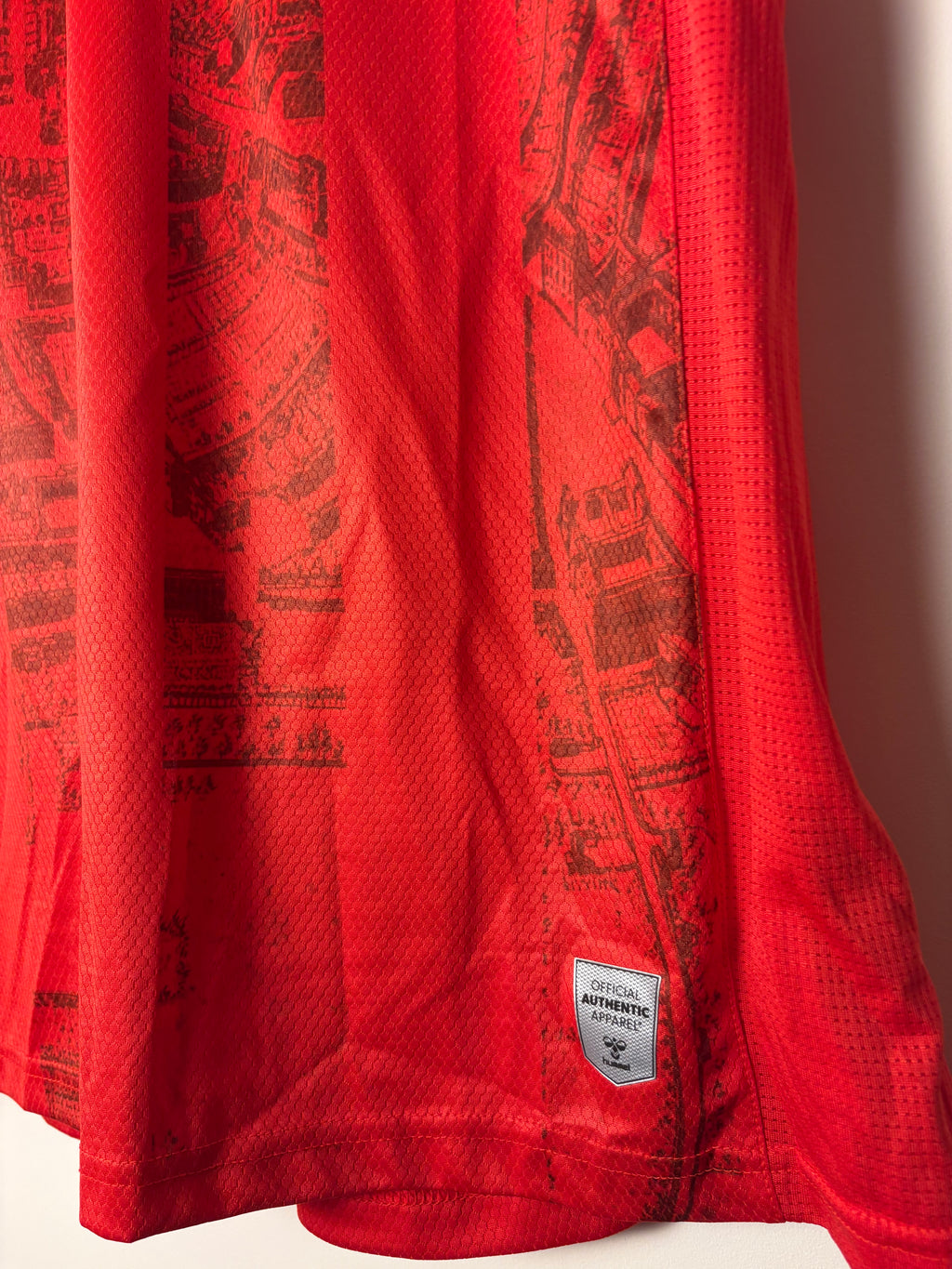 Sporting Braga 2022/23 Home Shirt by Hummel (XXL)