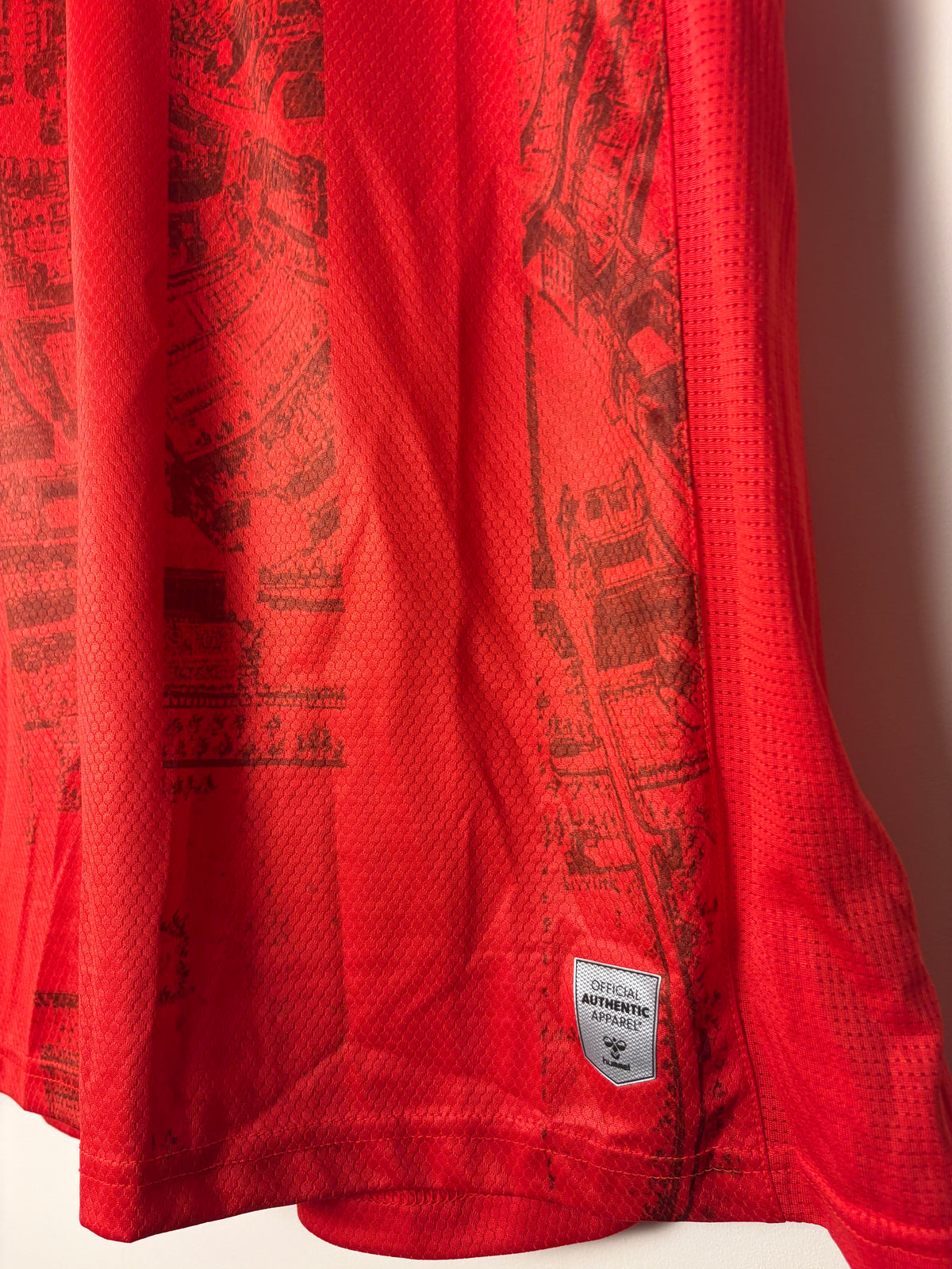 Sporting Braga 2022/23 Home Shirt by Hummel (XXL)