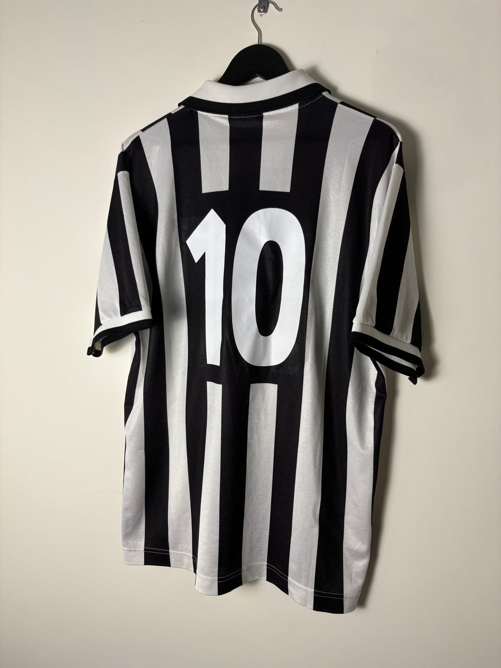 Juventus 1994/95 Home Shirt by Kappa (XL)
