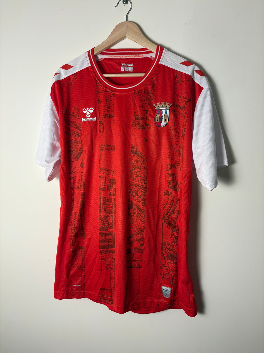 Sporting Braga 2022/23 Home Shirt by Hummel (XXL)